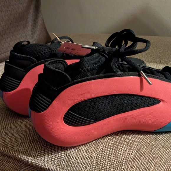 Adidas Black And Hot Pink James Hardens! Brand New.. Tags And Box - Picture 9 of 9